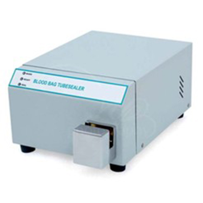 Blood bag tube sealer